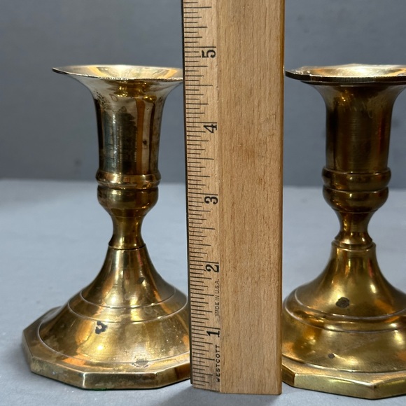 Brass Candleholders- India - Picture 7 of 8